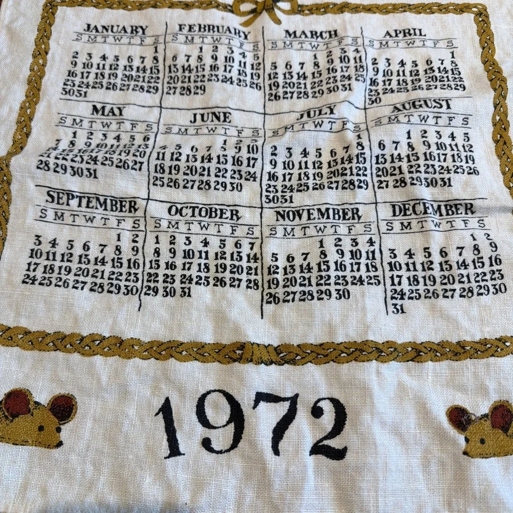 Vintage Linen Tea Towel Calendar 1972 Cats